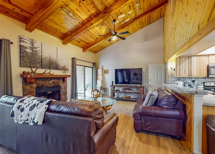 Forest-view Gem In Pinetop-lakeside: Hike & Golf! Holiday home Indian Pine